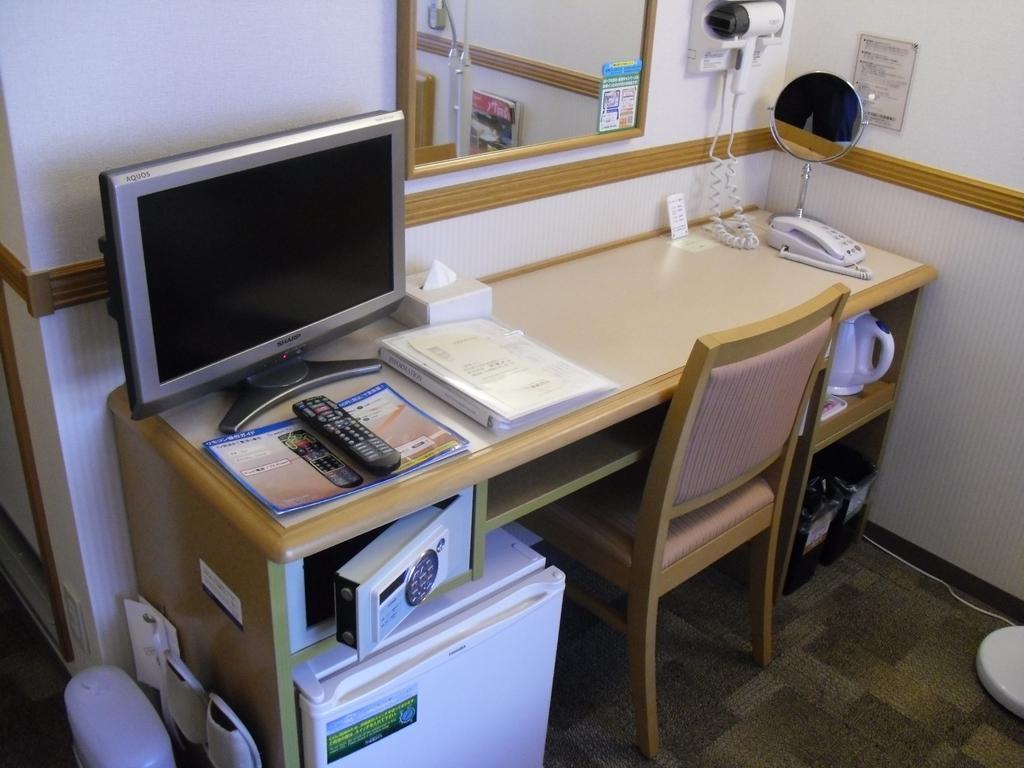 Toyoko Inn Shin-Osaka-eki Higashi-guchi Eksteriør billede